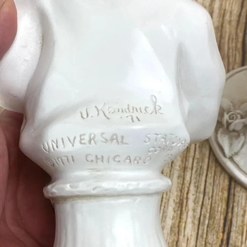 VTG 1971 U Kendrick Boy Girl Statues 9 inch Boy Saxophone Girl Covering Ears
